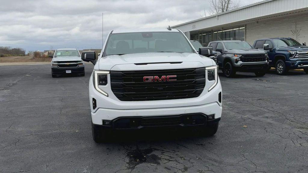 new 2026 GMC Sierra 1500 car, priced at $67,000