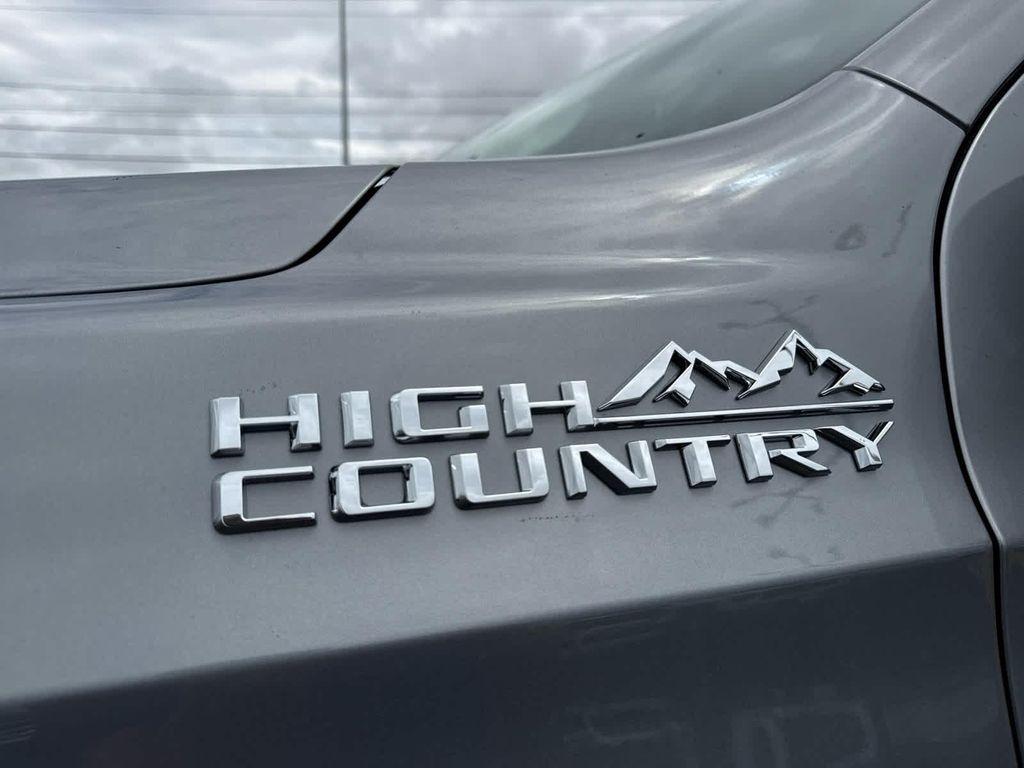new 2026 Chevrolet Suburban car, priced at $91,585