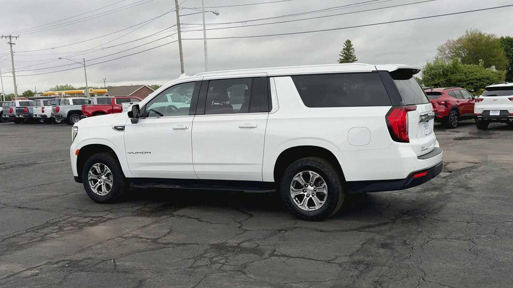 used 2023 GMC Yukon XL car, priced at $39,495