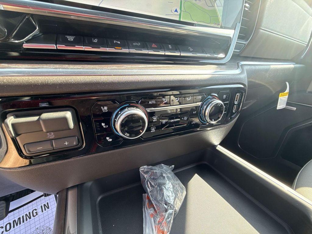 new 2026 GMC Sierra 2500 car, priced at $86,285