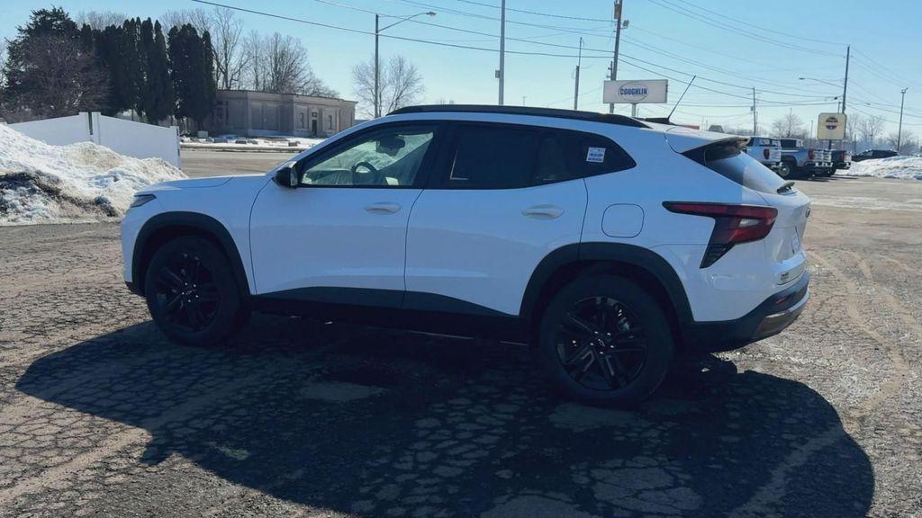 new 2026 Chevrolet Trax car, priced at $28,780