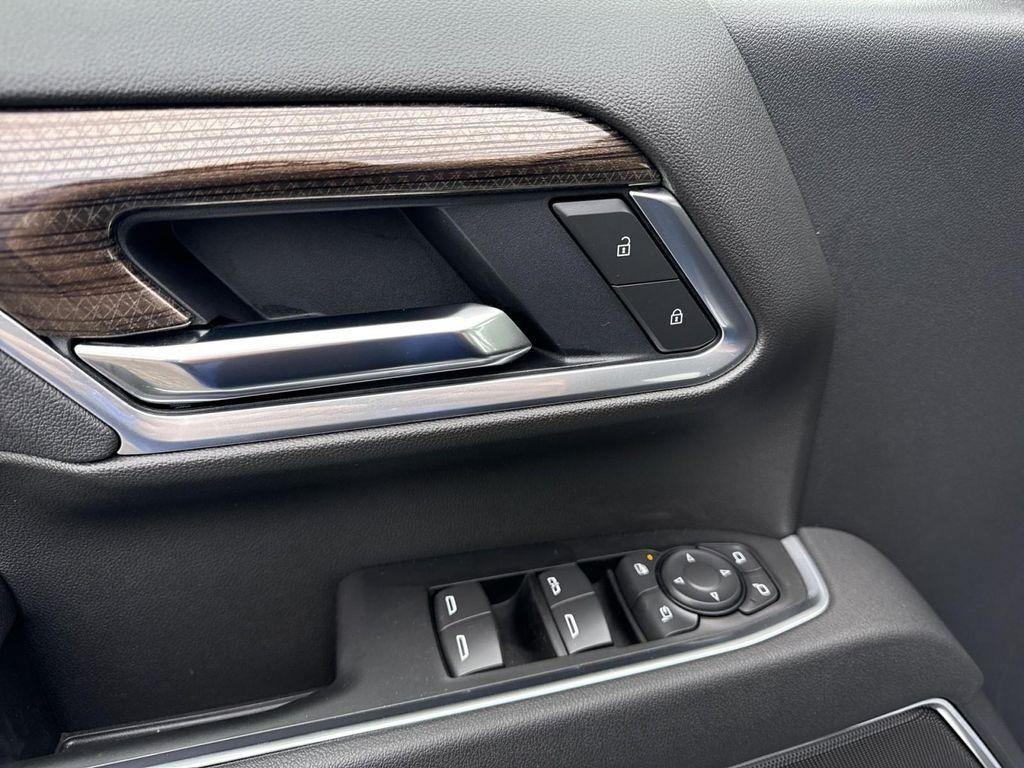 new 2026 Chevrolet Silverado 3500 car, priced at $82,019