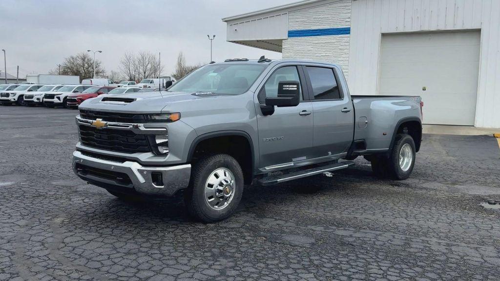 new 2026 Chevrolet Silverado 3500 car, priced at $82,019
