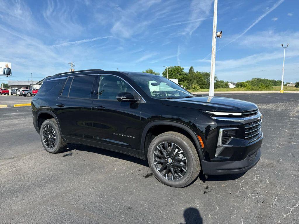 new 2026 Chevrolet Traverse car, priced at $49,520