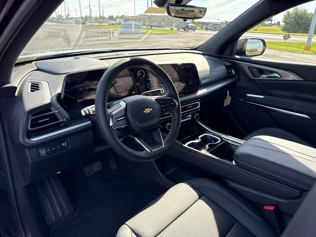 new 2026 Chevrolet Traverse car, priced at $49,520