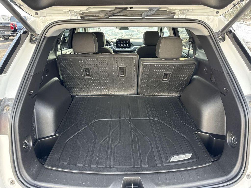 used 2024 Chevrolet Blazer car, priced at $29,995