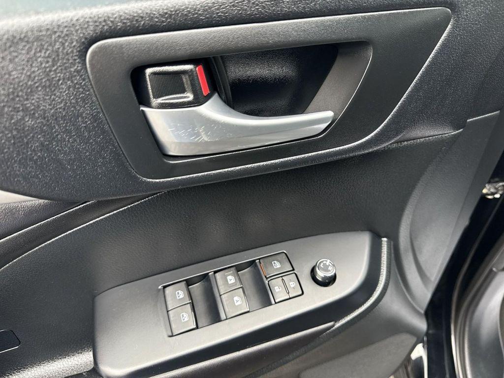 used 2017 Toyota Highlander car, priced at $23,495