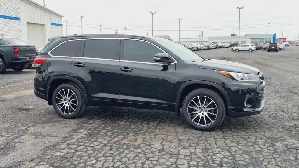 used 2017 Toyota Highlander car, priced at $23,495