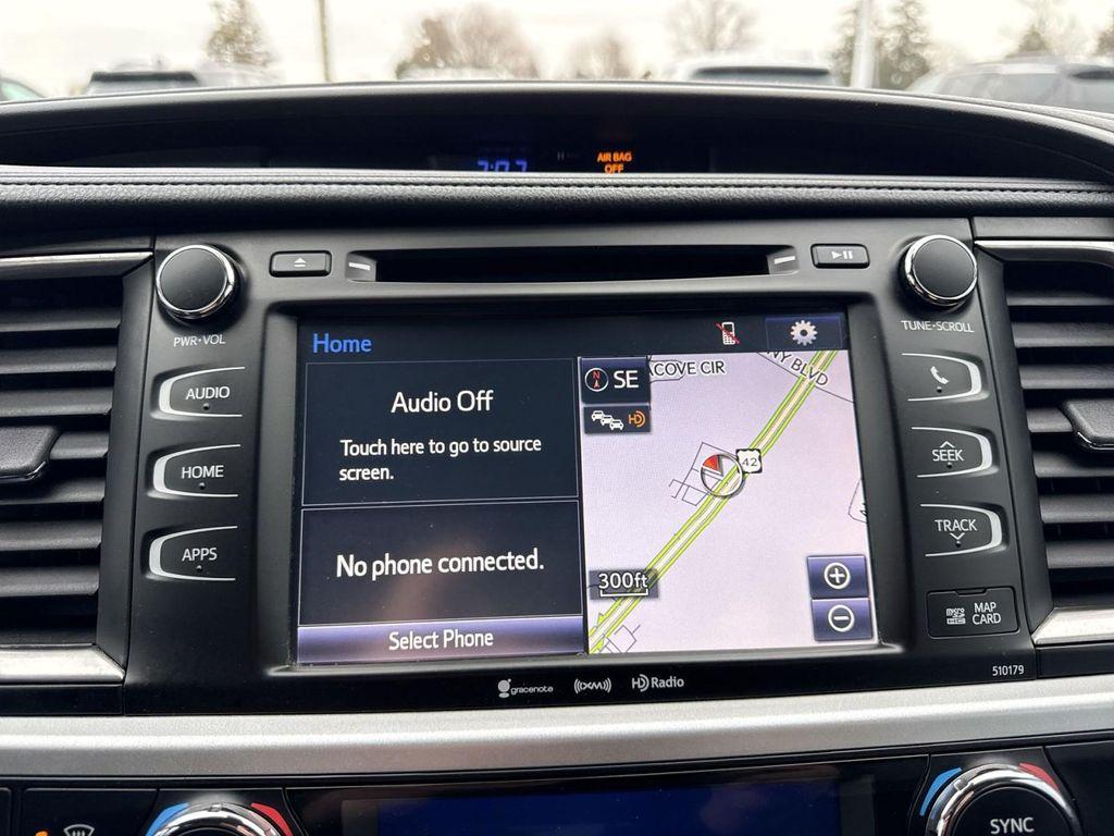 used 2017 Toyota Highlander car, priced at $23,495