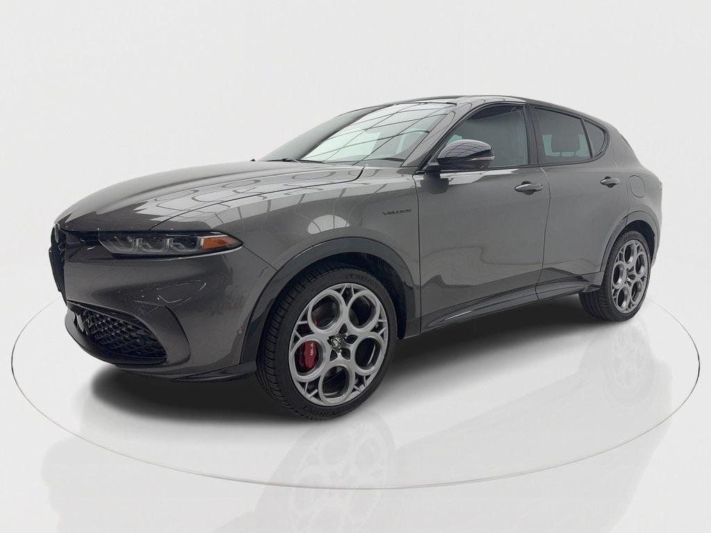 new 2024 Alfa Romeo Tonale car, priced at $47,990