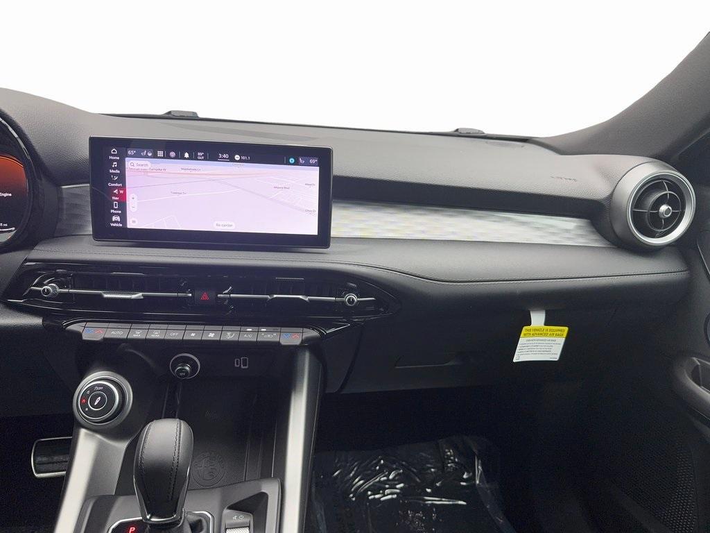 new 2024 Alfa Romeo Tonale car, priced at $47,990