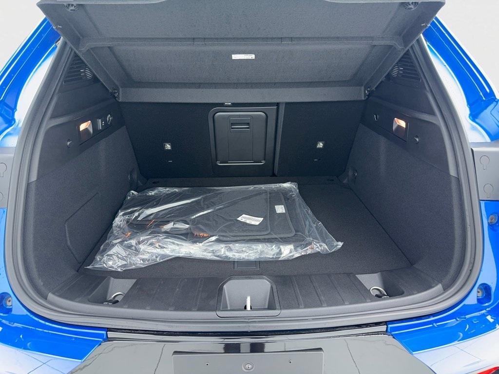 new 2025 Alfa Romeo Tonale car, priced at $43,880