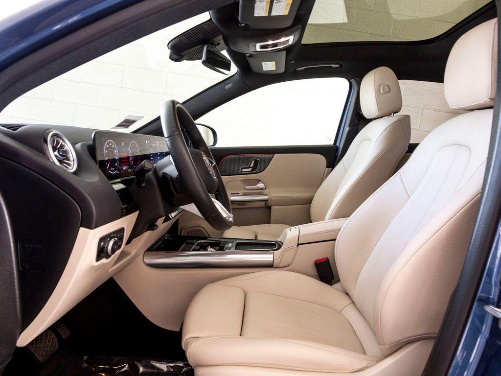 used 2025 Mercedes-Benz GLA 250 car, priced at $40,574