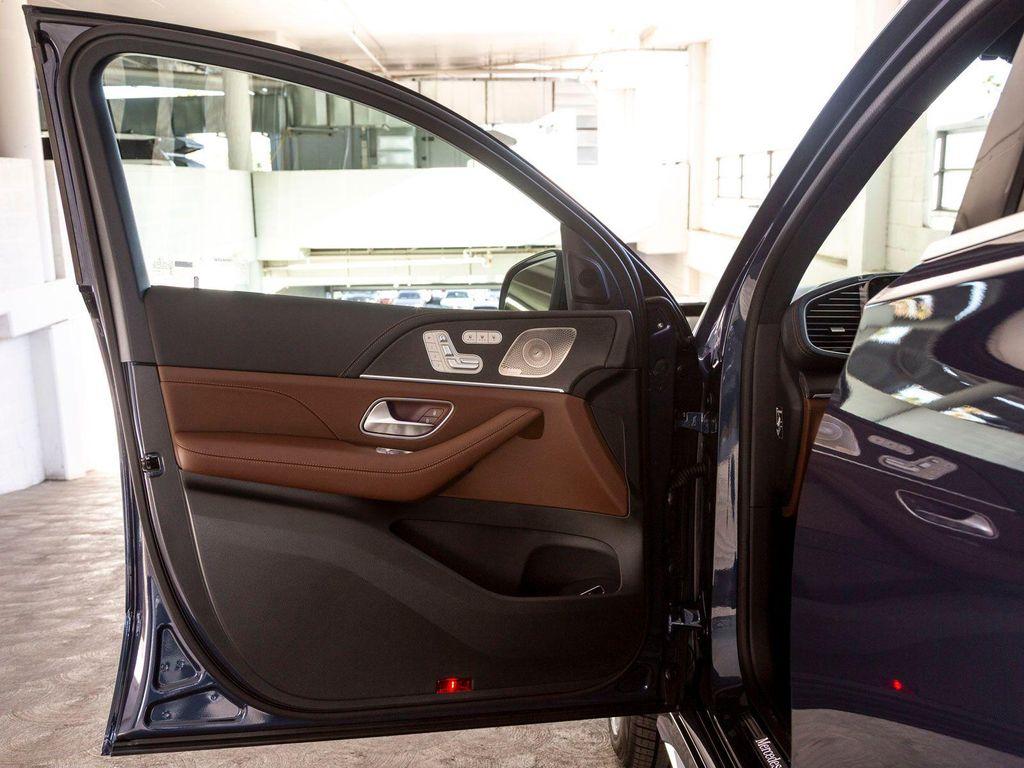 new 2026 Mercedes-Benz GLE 450 car, priced at $84,920