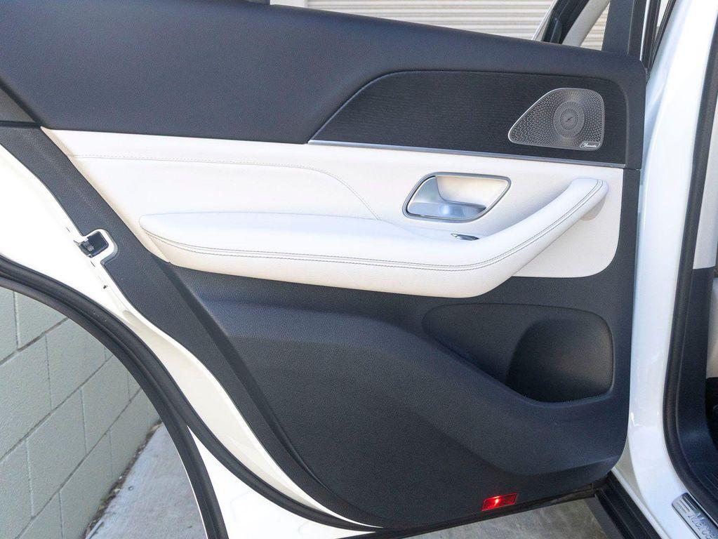 used 2024 Mercedes-Benz GLE 450 car, priced at $58,998