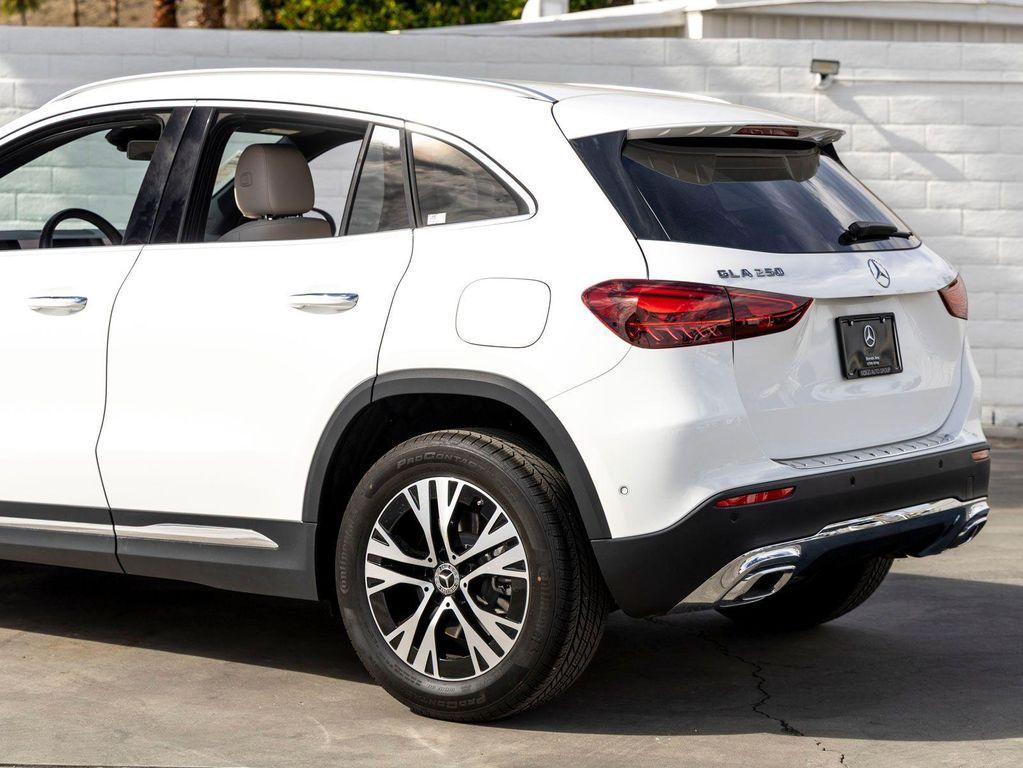 used 2025 Mercedes-Benz GLA 250 car, priced at $38,695
