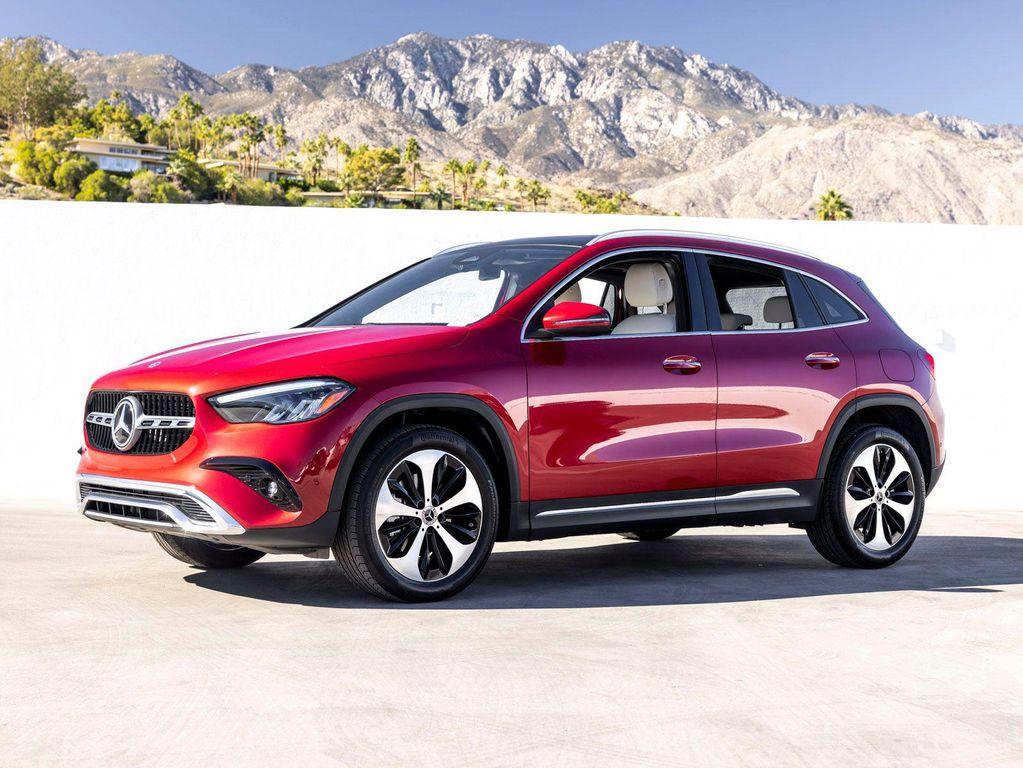 used 2025 Mercedes-Benz GLA 250 car, priced at $42,987