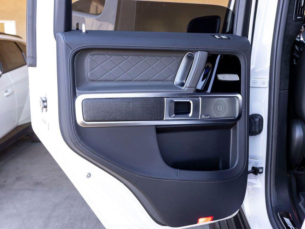 used 2022 Mercedes-Benz AMG G 63 car, priced at $299,998