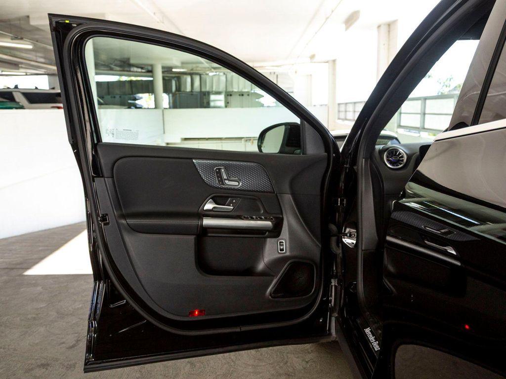 used 2025 Mercedes-Benz GLA 250 car, priced at $37,988