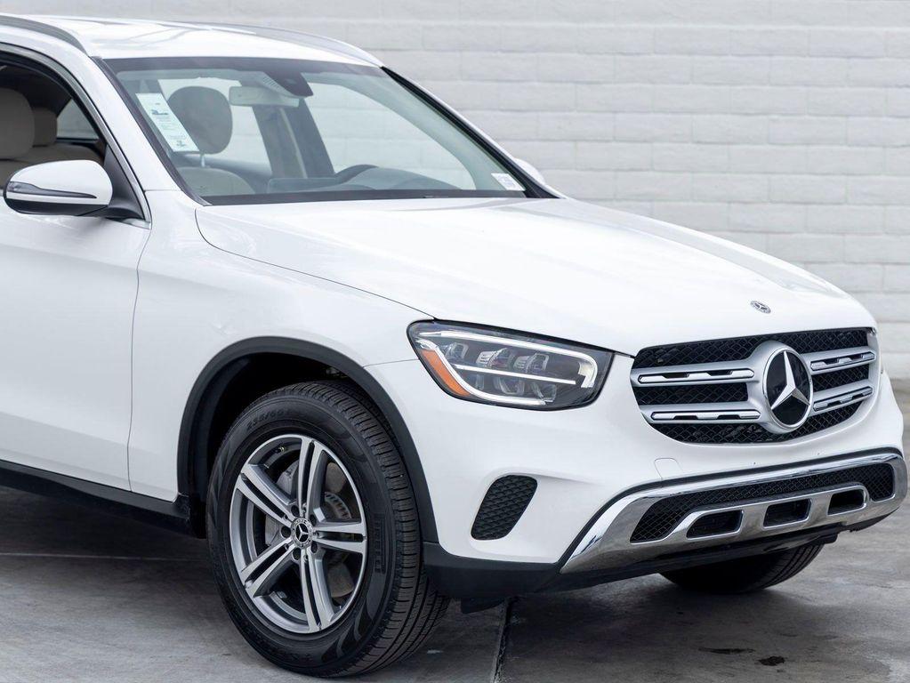 used 2020 Mercedes-Benz GLC 300 car, priced at $22,336