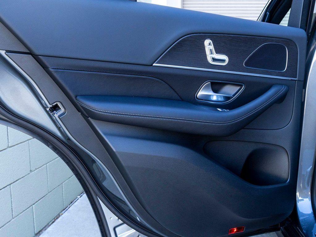 new 2026 Mercedes-Benz GLE 350 car, priced at $71,265