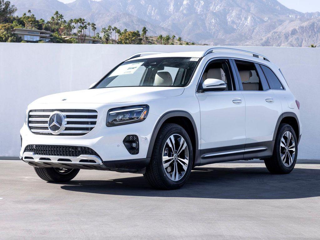 new 2025 Mercedes-Benz GLB 250 car, priced at $47,420
