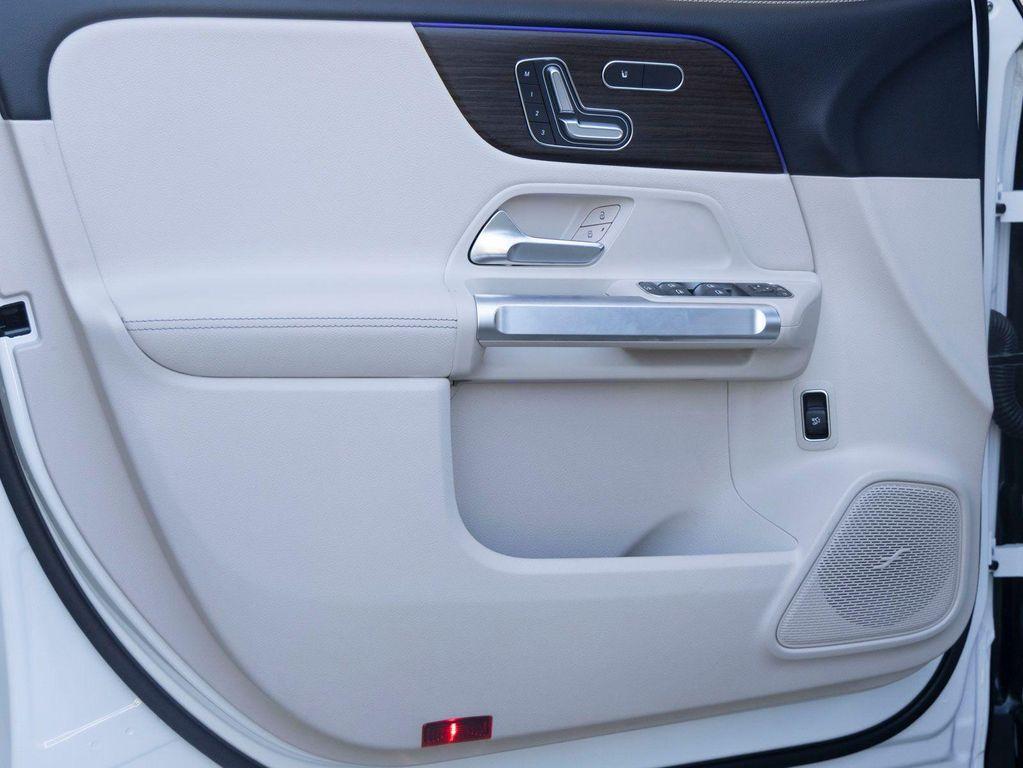 new 2026 Mercedes-Benz GLB 250 car, priced at $52,460