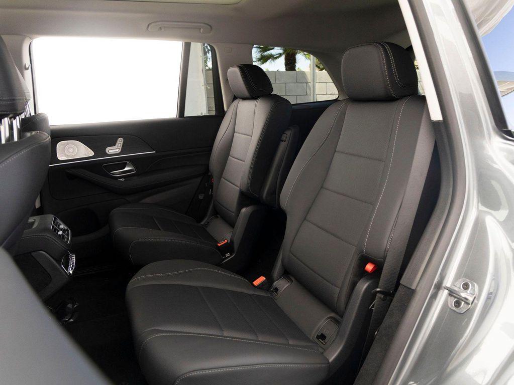new 2026 Mercedes-Benz GLS 450 car, priced at $96,235