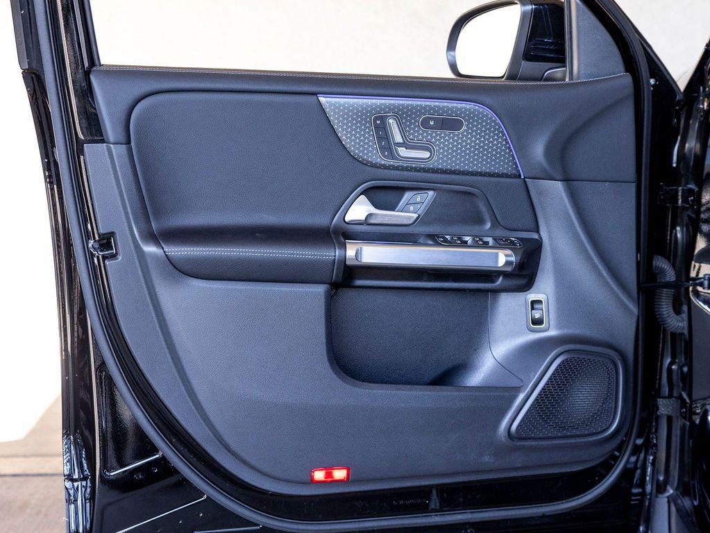 used 2025 Mercedes-Benz GLB 250 car, priced at $41,990