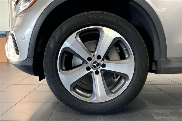 used 2023 Mercedes-Benz GLC 300 car, priced at $41,995