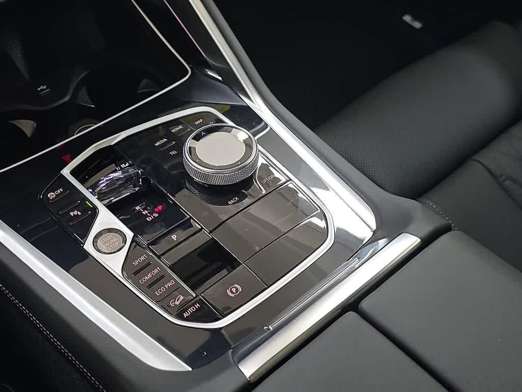 new 2027 BMW X6 car, priced at $110,928