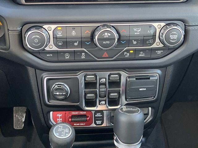 new 2026 Jeep Gladiator car, priced at $61,910