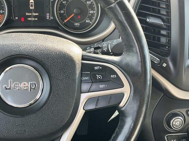 used 2015 Jeep Cherokee car, priced at $9,418
