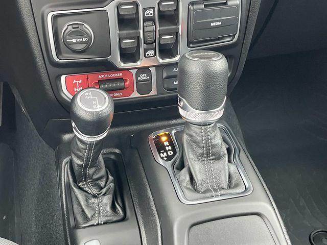 new 2026 Jeep Gladiator car, priced at $49,990