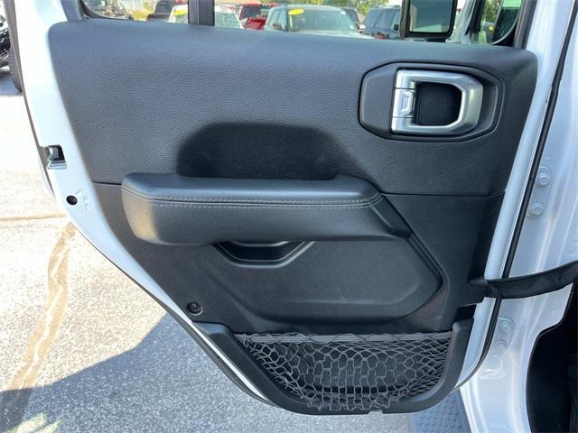 used 2021 Jeep Wrangler Unlimited car, priced at $21,967