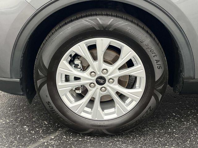 used 2024 Ford Escape car, priced at $19,343