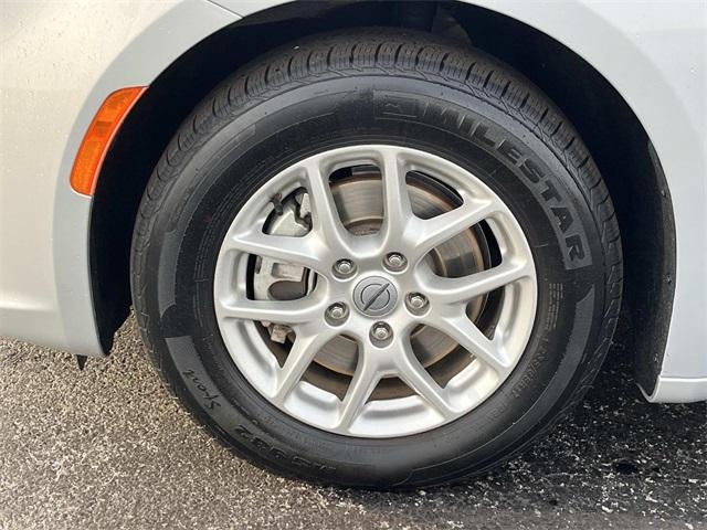 used 2023 Chrysler Pacifica car, priced at $24,542