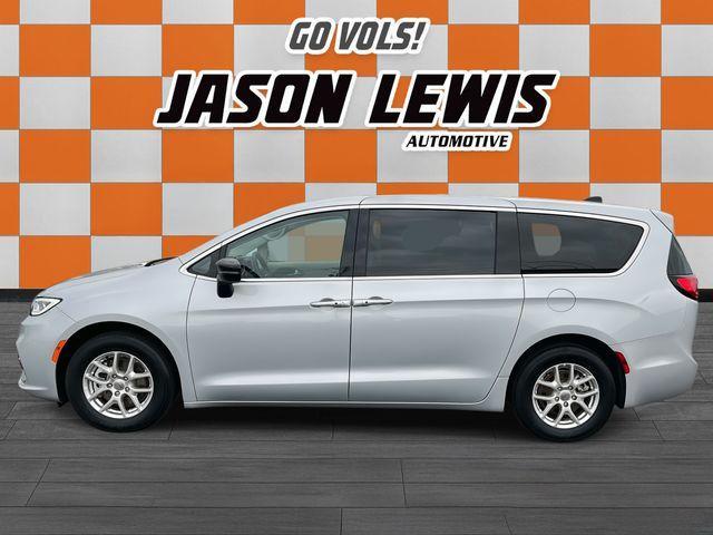 used 2024 Chrysler Pacifica car, priced at $25,203