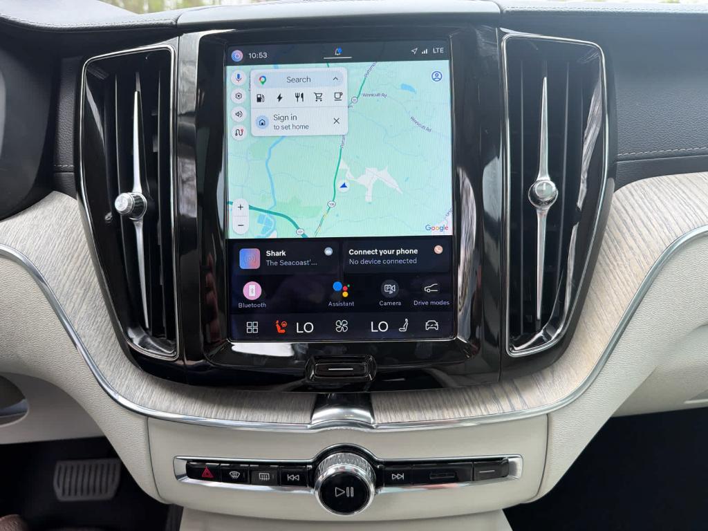 used 2022 Volvo XC60 Recharge Plug-In Hybrid car, priced at $33,388