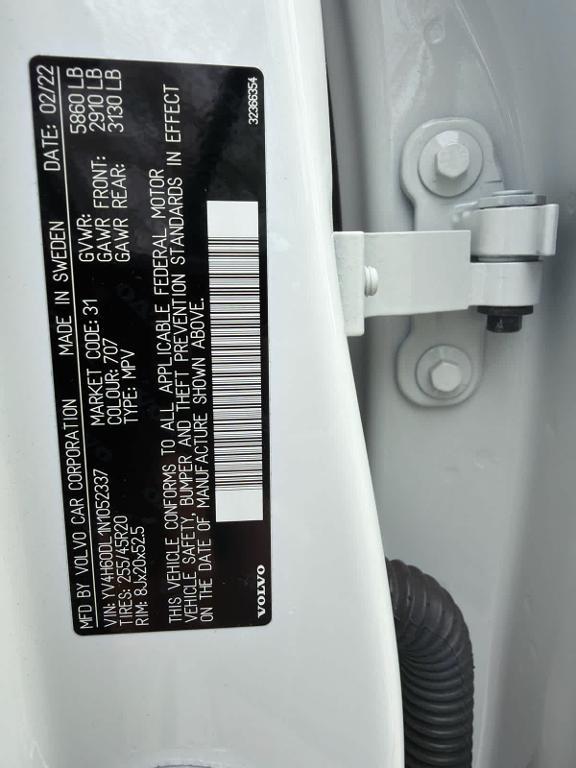 used 2022 Volvo XC60 Recharge Plug-In Hybrid car, priced at $33,388
