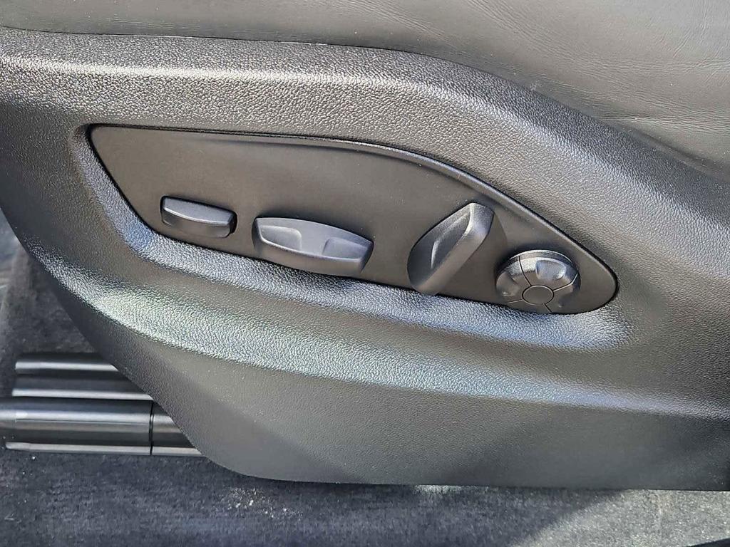 used 2025 Porsche Cayenne car, priced at $96,987