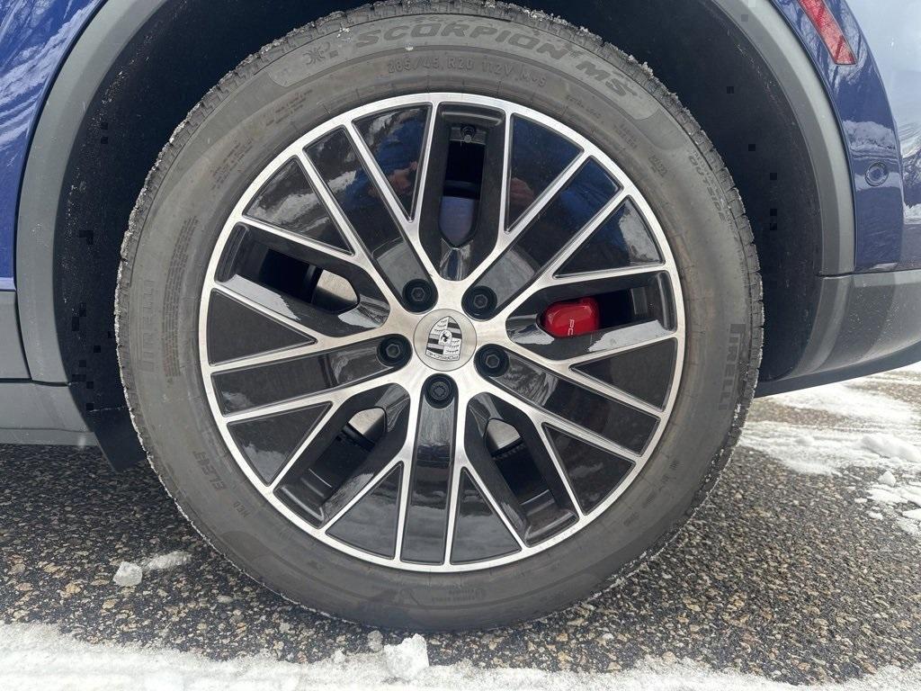 used 2025 Porsche Macan car, priced at $89,987