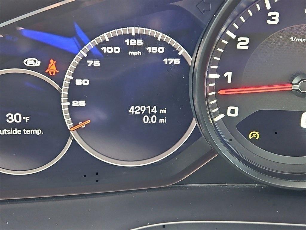 used 2022 Porsche Cayenne car, priced at $51,987