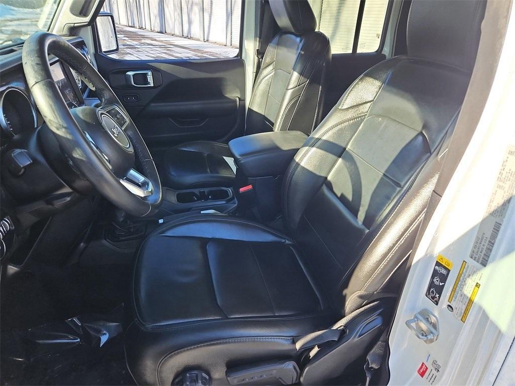 used 2021 Jeep Wrangler Unlimited car, priced at $33,987