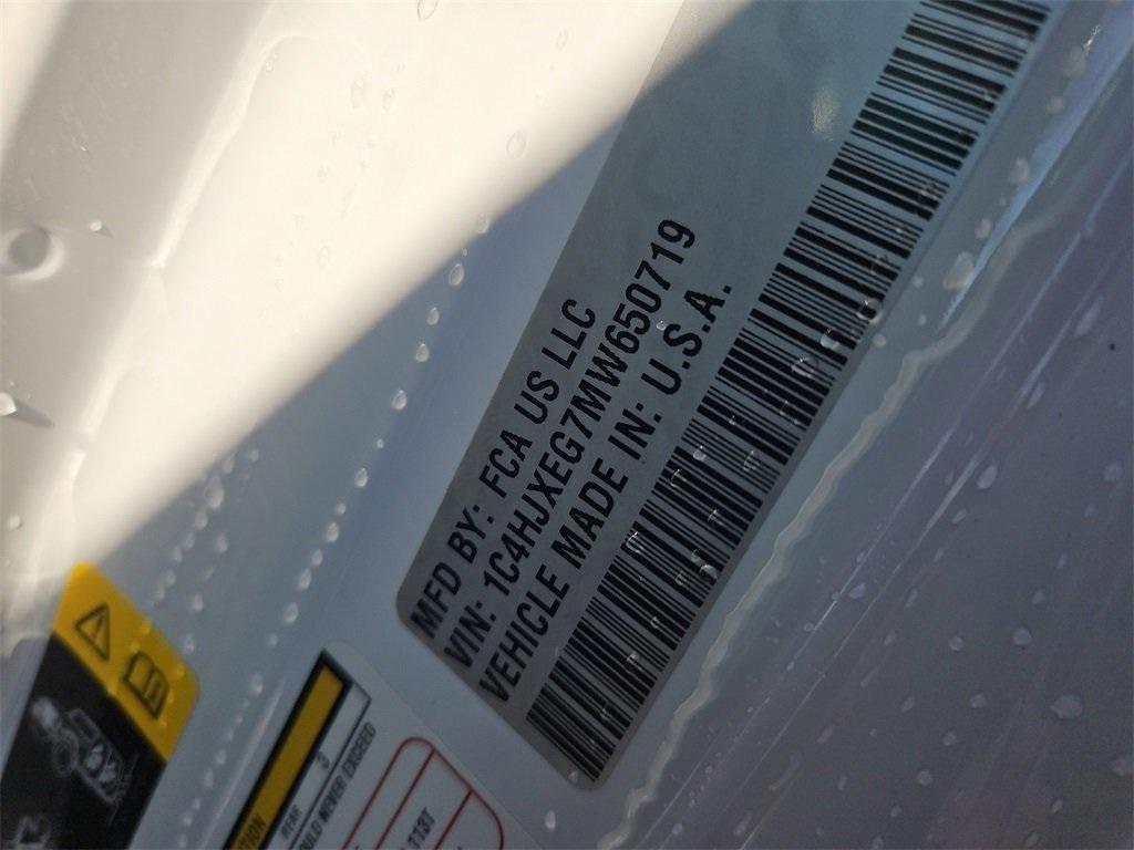 used 2021 Jeep Wrangler Unlimited car, priced at $33,987