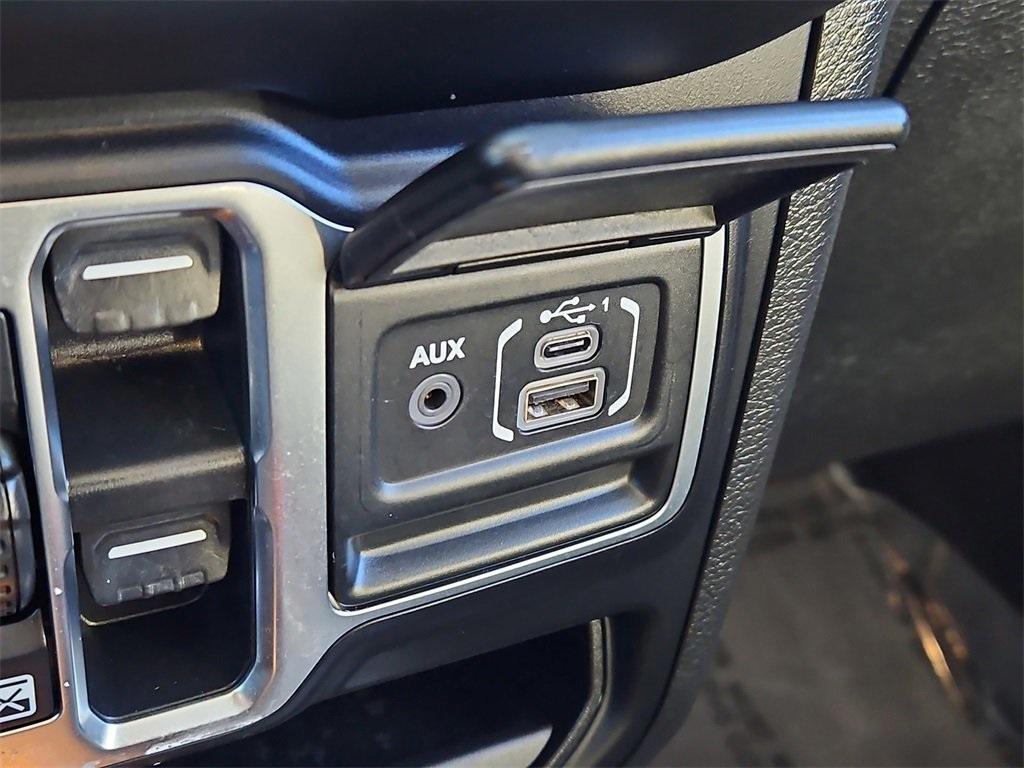 used 2021 Jeep Wrangler Unlimited car, priced at $33,987