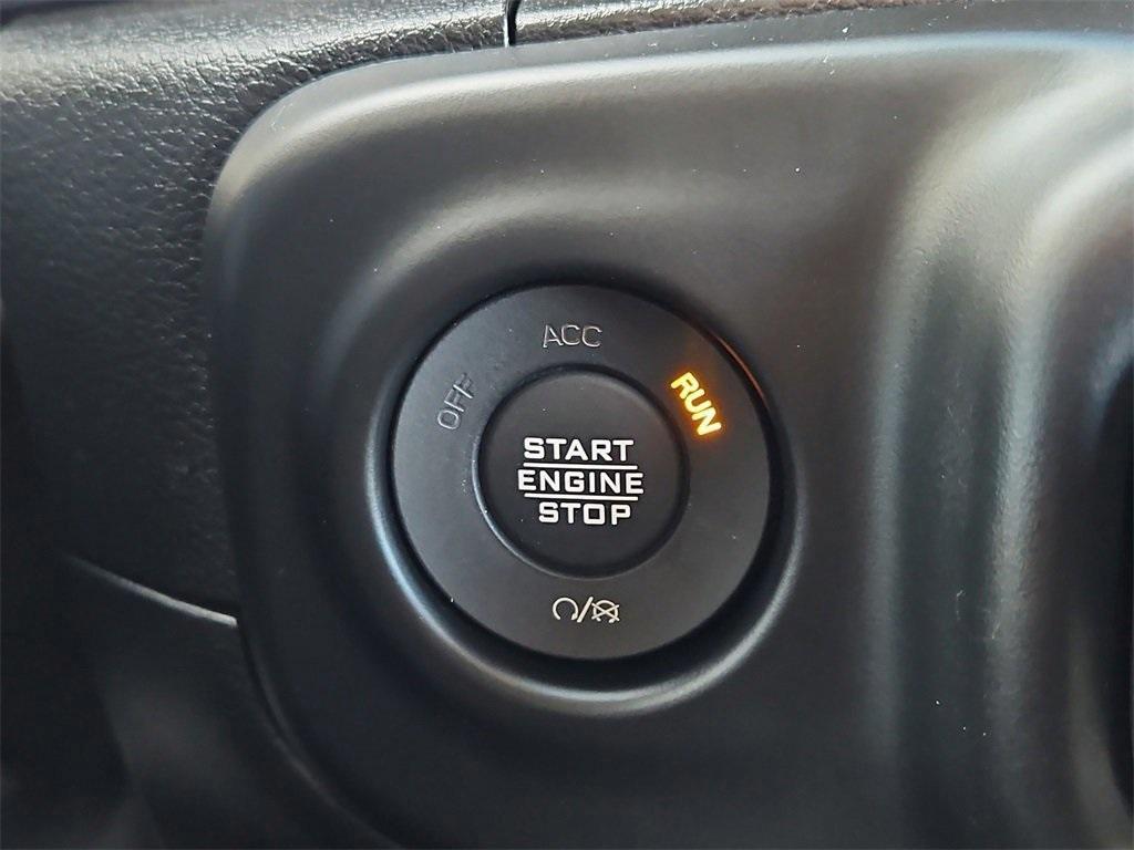 used 2021 Jeep Wrangler Unlimited car, priced at $27,987