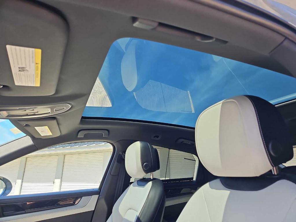 used 2025 Porsche Cayenne car, priced at $99,388