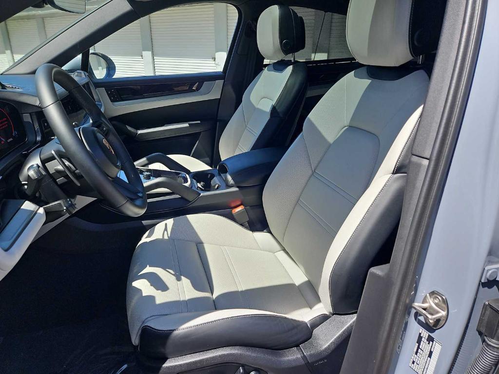 used 2025 Porsche Cayenne car, priced at $99,388