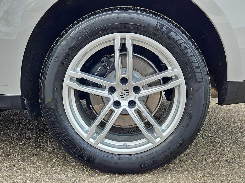 used 2025 Porsche Macan car, priced at $62,987